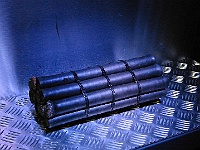 EbiCERN 2025 Mirek 079  Měděný svazek kabelů pro vedení proudu 12 500 A při pokojové teplotě do kvadrupólu. - čtvrtek, 15. května