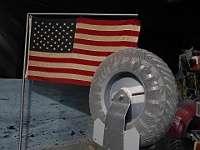 EbiCERN 2025 Mirek 176  Detail konstrukce „pneumatiky“ vozítka. - sobota, 17. května