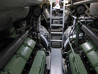 EbiCERN 2025 Mirek 185  Vnitřní prostor ponorky je dosti stísněný. - sobota, 17. května