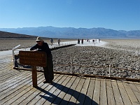 EBIZONA 2013 Mirek 059  Death Valley, V nejnižším bodě je docela dost lidí – pátek, 18. října