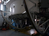 EBIZONA 2013 Mirek 566  Mt. Hopkins, 6,5 metrový dalekohled MMT spočívá na velké kolébce - pátek, 1. listopadu