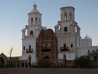 EBIZONA 2013 Mirek 592  Tucson, Misie San Xavier del Bac, kostel sv. Františka - pátek, 1. listopadu