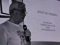 90narJG JK 2026 Mirek 032  Promítané fotografie dokumentující běh života Jiřího Grygara. - sobota, 21. března