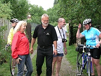 Ebi 2010 Riha 014  2010 Mačovice, Pavel vítá ebicyklisty na jeho chalupě