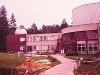 PROFIL 056  Hvězdárna a planetárium Ostrava Krásné Pole. V roce 1989 součást BMZ (Báňské měřičské základny). Foto Zdeněk Štorek.