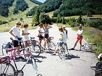 PROFIL 116  Fačkovské sedlo (802 m) mezi Malou Fatrou a Strážovskými vrchy. Foto Karel Hájek.