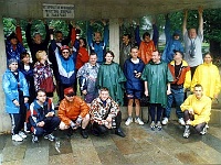 PROFIL 160  Herlany - čekání na erupci gejzíru Jsme tu podruhé, poprvé jsme tu projížděli v roce 1994. Foto Karel Strašil.